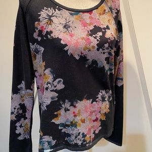Maeve floral sweater size Large in good condition.
